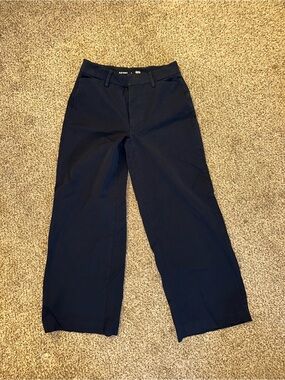 Old Navy Women’s Dark Blue Pixie Wide Leg Pants